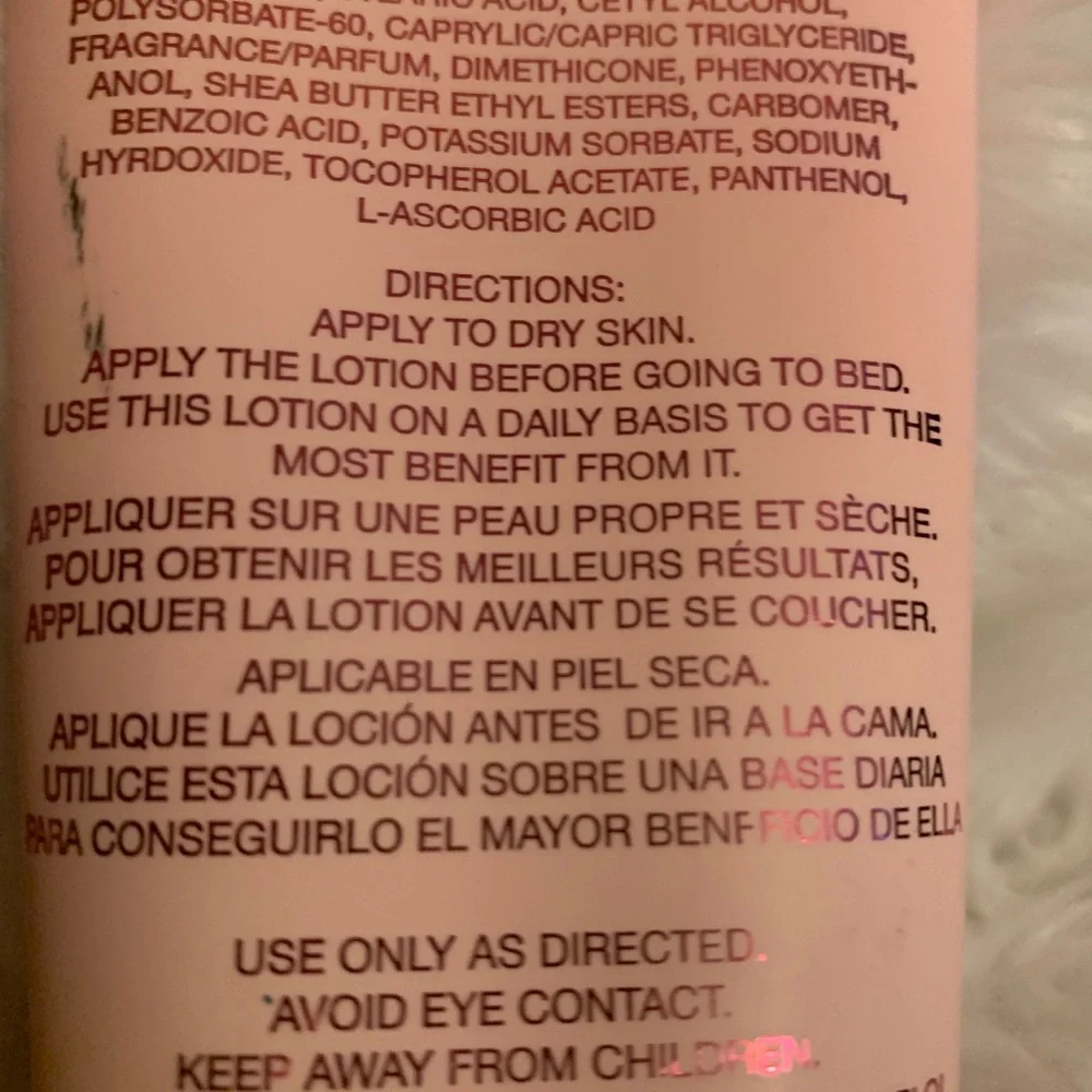 NANETTE LEPORE 6.8 oz. Beauty Abroad body lotion (sealed) New unopened
